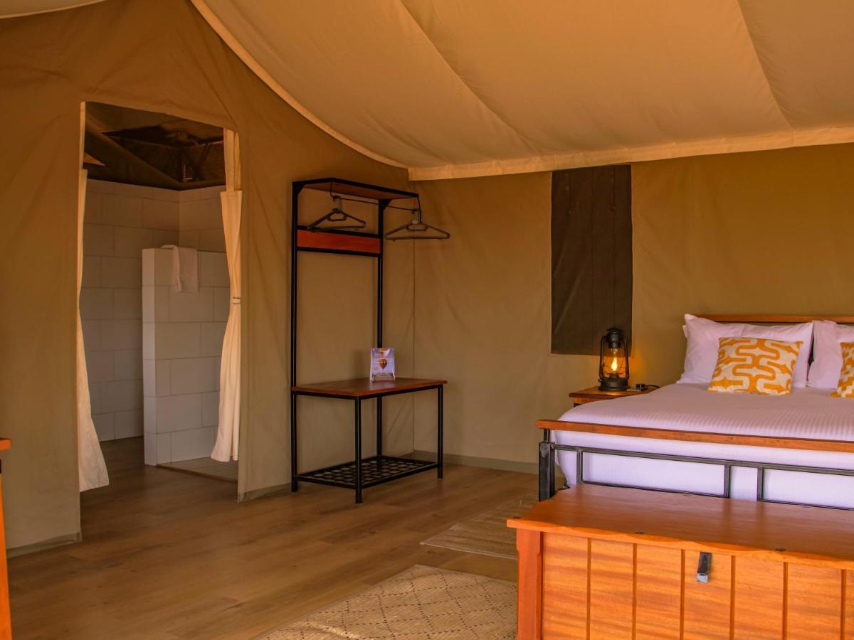 Отель Tulia Amboseli Safari Camp Экстерьер фото